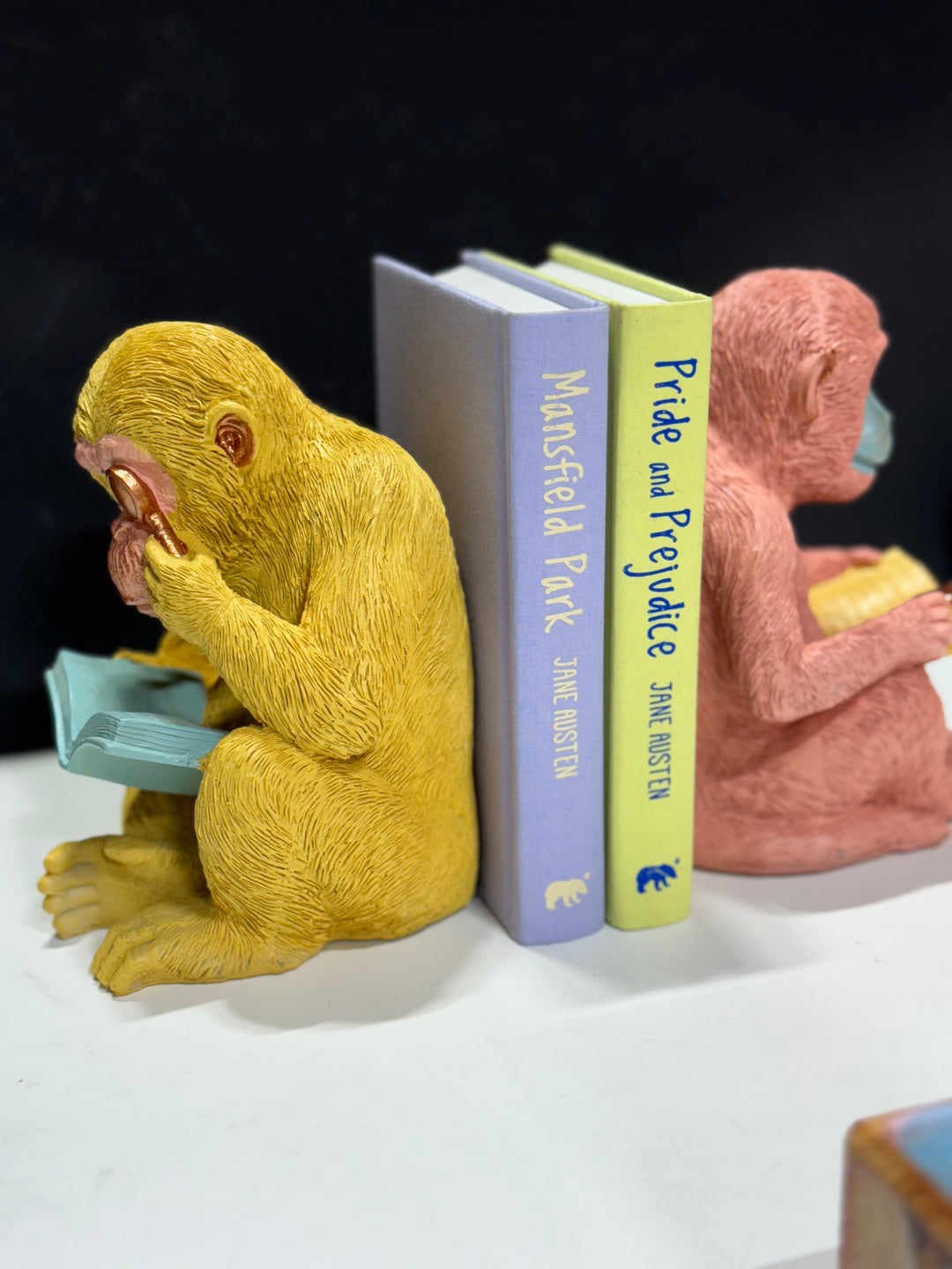 Bookends : Monkey Bookends