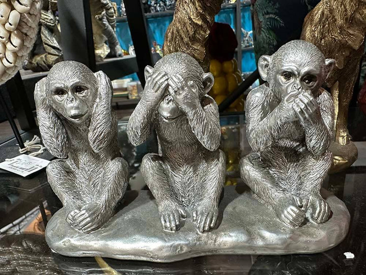 Three wise monkeys small figurines