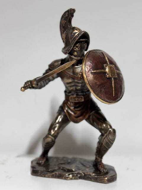 Murmillo Gladiator sculpture - Roman fighter