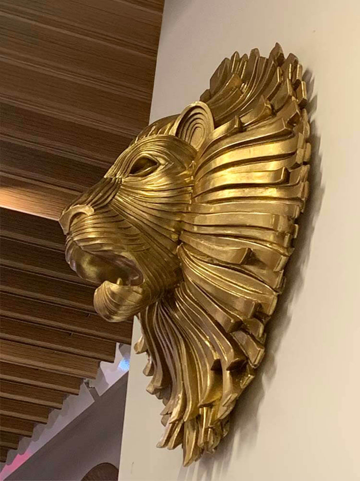 gold lion Wall Head