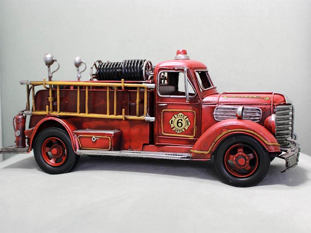 Vintage Fire Engine, Retro American Fire Truck Tin Model, 45cm