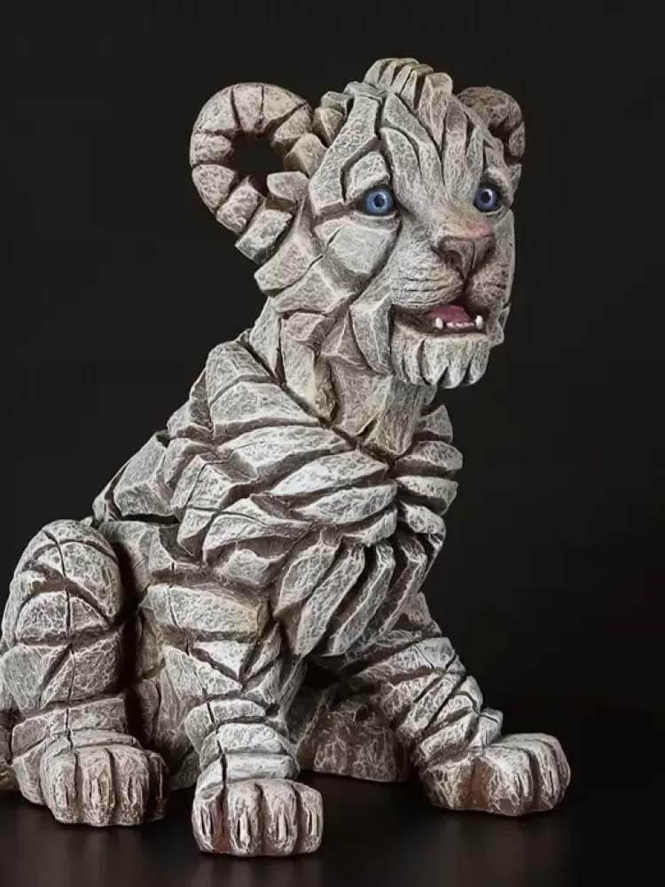 Lion cub white Edge Sculpture 